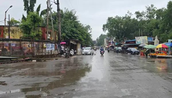 निगम ने गोल बाजार चौक में अस्थायी दुकानों पर रोक की तैयारी की, लेकिन नही कर पायेगी 